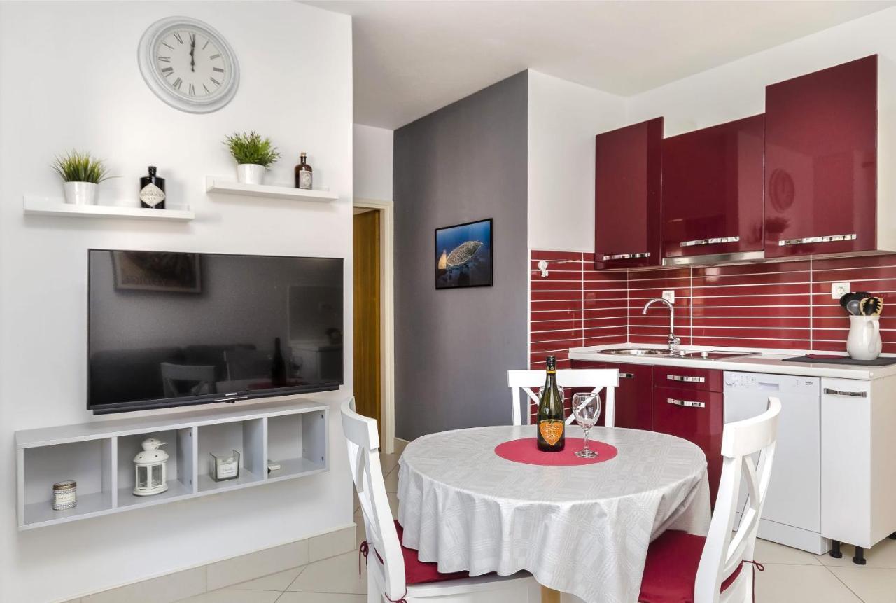 Apartment Mare Srima Dış mekan fotoğraf
