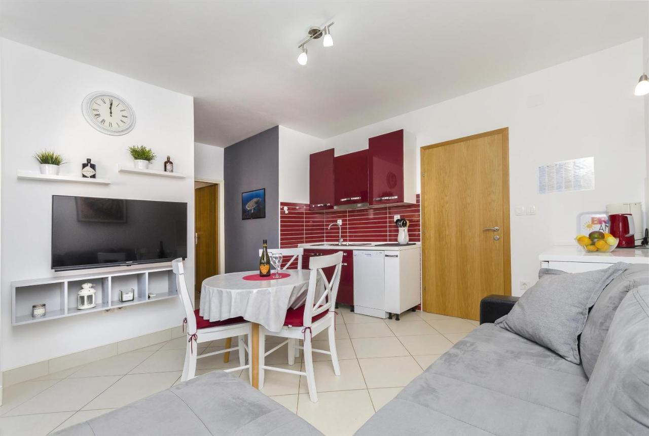 Apartment Mare Srima Dış mekan fotoğraf